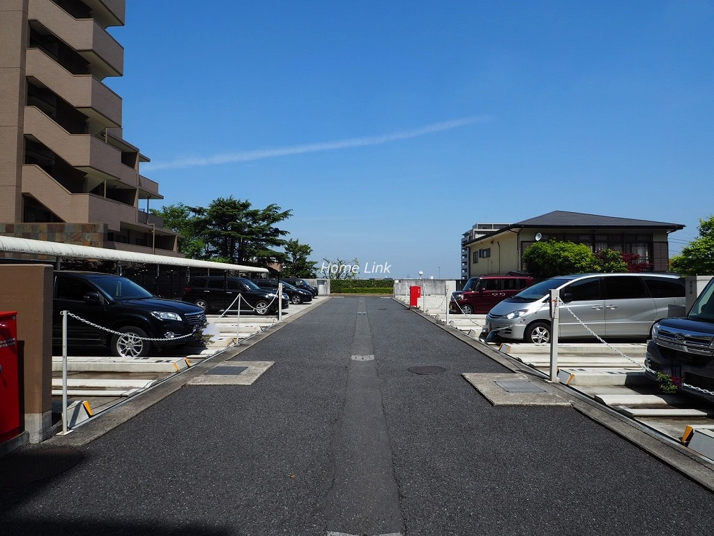 コスモヒルズ小豆沢公園　駐車場